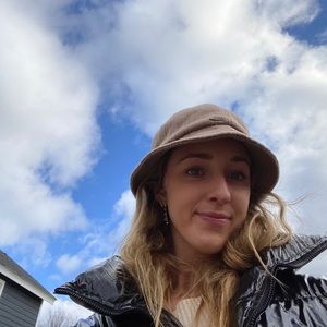 Meet your Posher, Katie